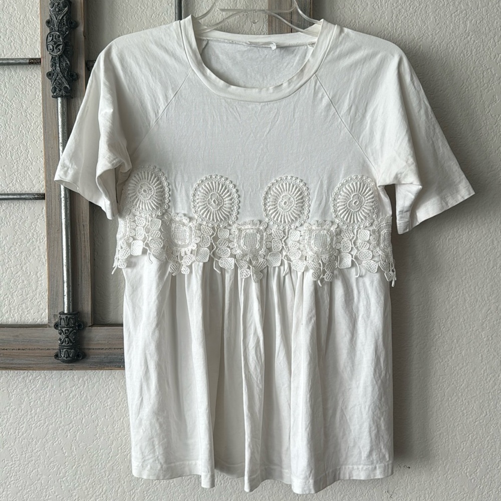 Chloe White Wardrobe Tee Shirt Embroidered Peplum Crew Top M